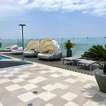 Spiaggia 812